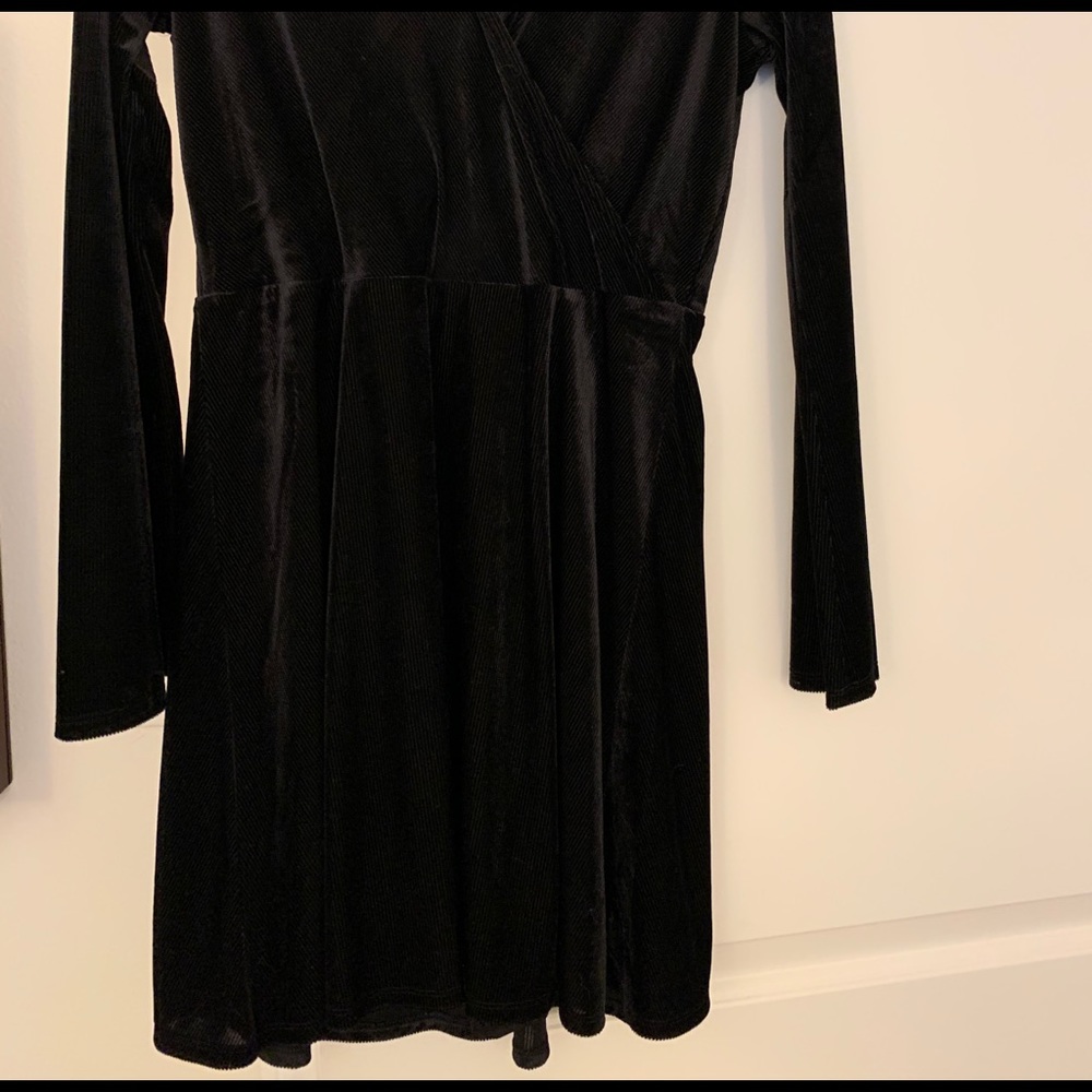 Express LBD - Picture 2 of 2
